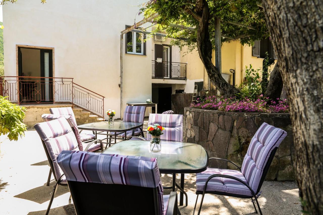 Il Giardino Bed & Breakfast Pimonte Dış mekan fotoğraf